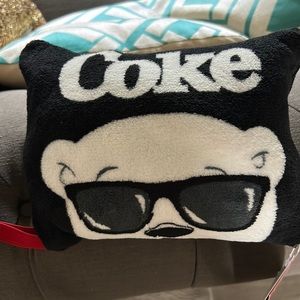 Coke travel blanket nwt giftable condition
